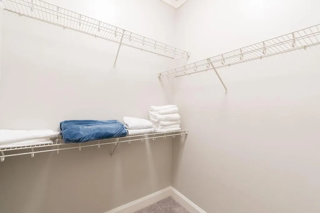 Aparthotel Savannah Residences United States